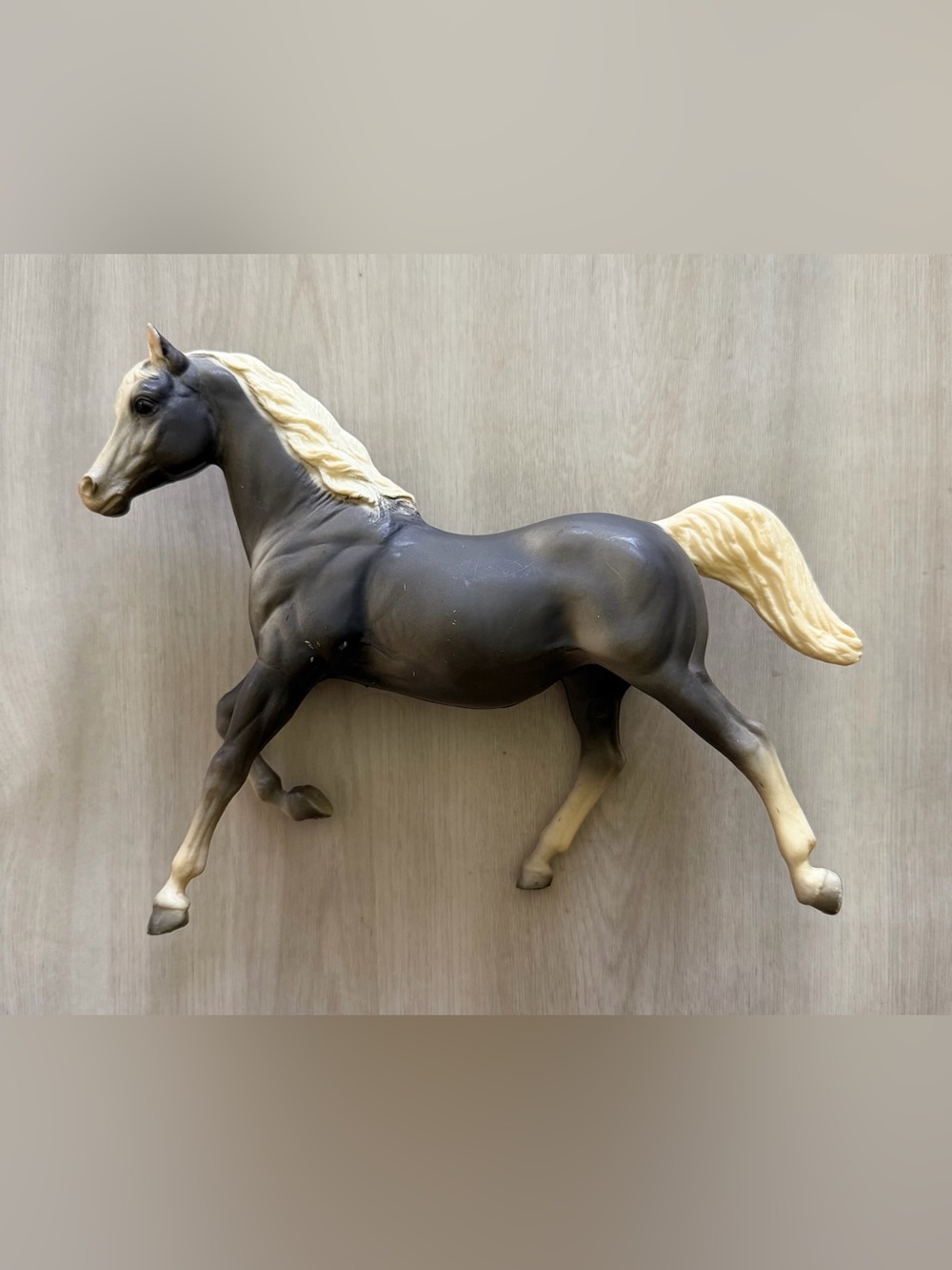 Vintage Breyer Running Mare Sugar #121 Smoke Charcoal Grey 1963-70